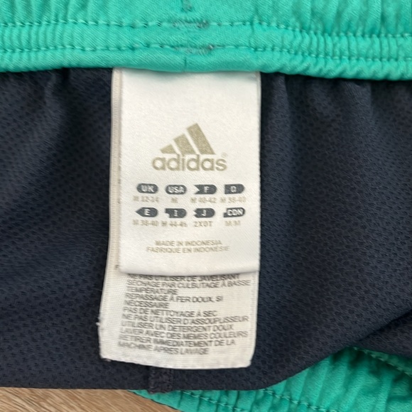 Women’s Adidas Shorts - Picture 3 of 3